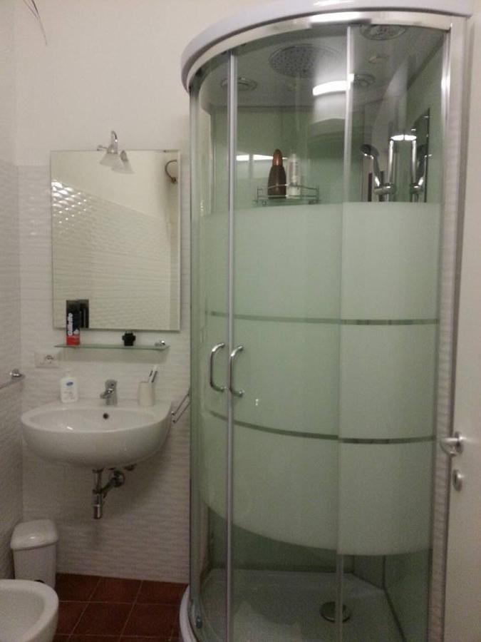 Sassari-In Hotel Bagian luar foto