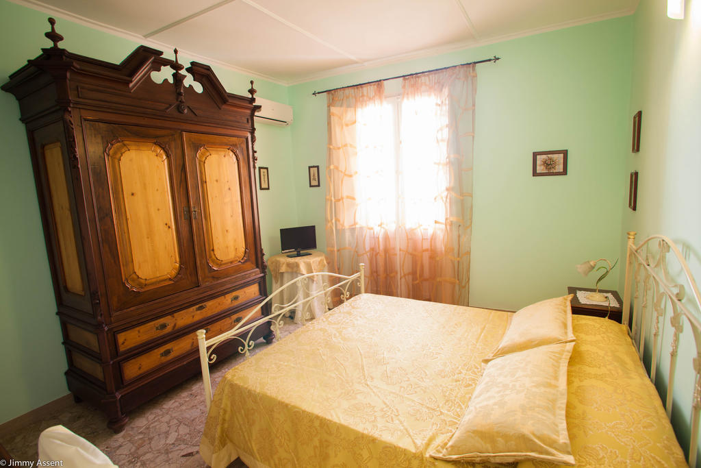 Sassari-In Hotel Ruang foto
