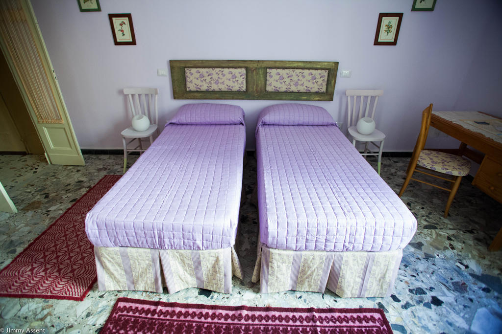 Sassari-In Hotel Bagian luar foto